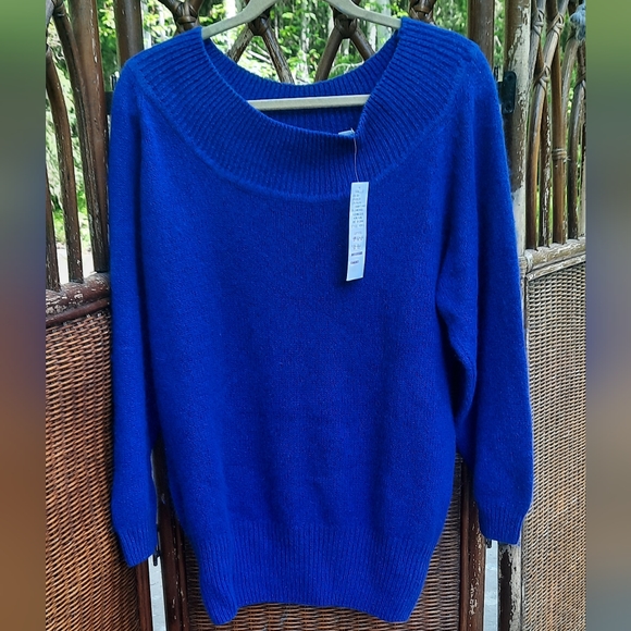🆕️ Just Sasha Vintage Silk Blue Scoop Neck Sweater - Picture 1 of 8